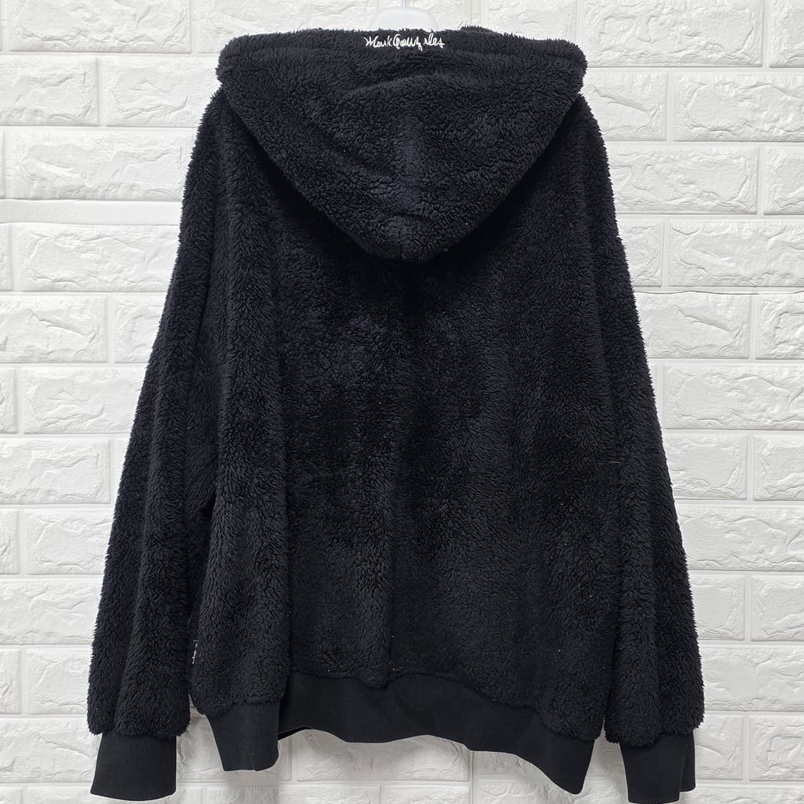 택포// 마크 곤잘레스 뽀글이 후리스 M-L 상품이미지4