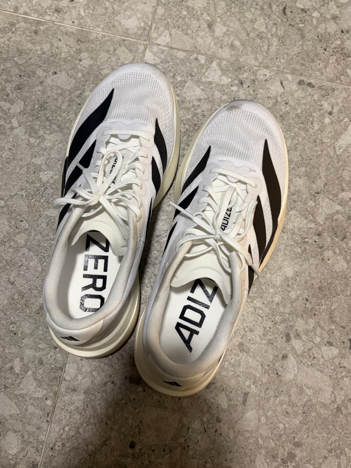 아디다스 런닝화 아디제로 EVO 화이트 블랙 245 상품이미지2