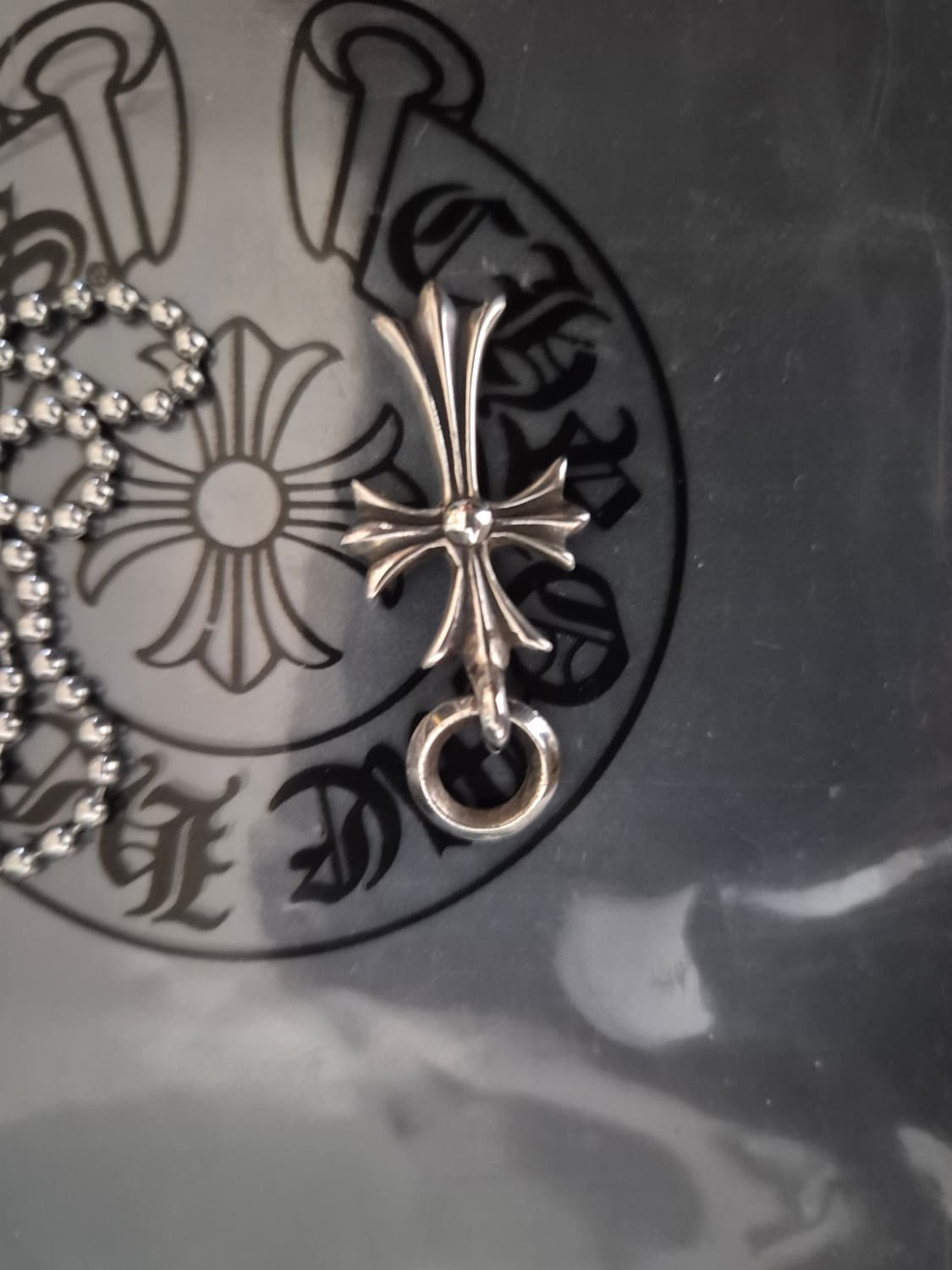 크롬하츠 타이니크로스 참  상품이미지2