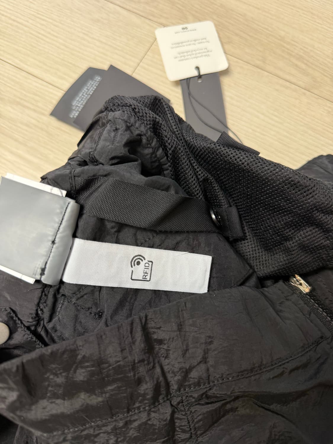 [New] 스톤아일랜드 크링클랩스 나일론 팬츠  상품이미지10