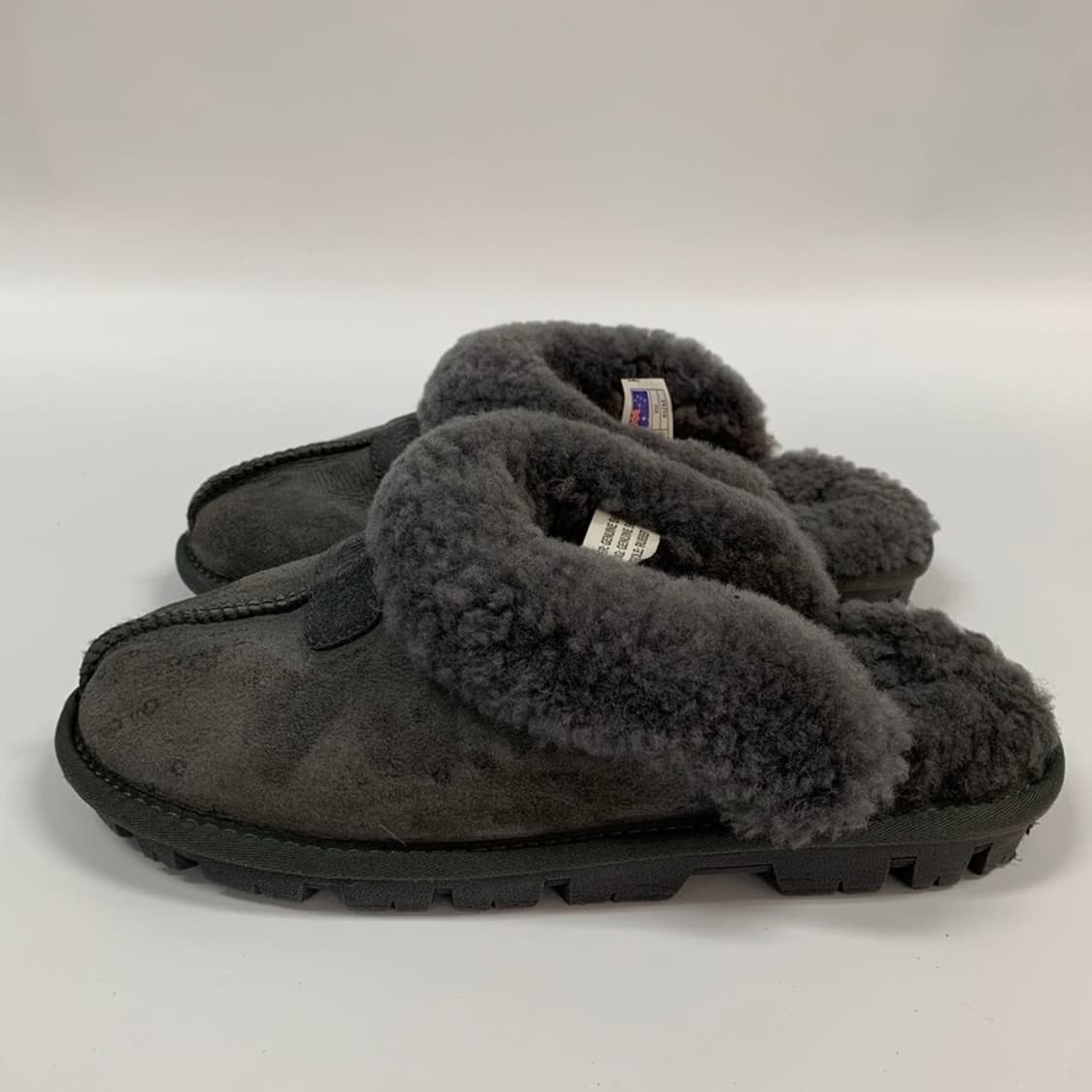 UGG 양털 스웨이드 슬리퍼 다크그레이 260~265 상품이미지3