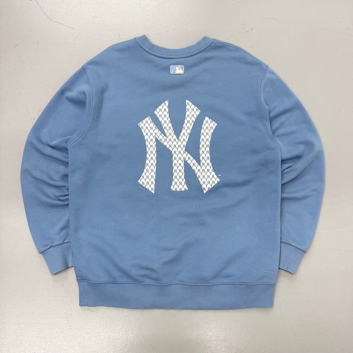 MLB 양키스 빅로고 하늘색 맨투맨 상품이미지3