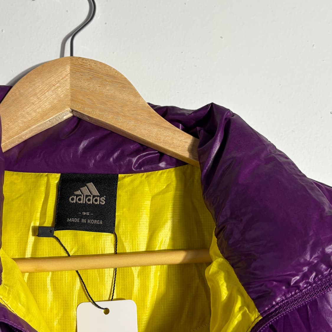 아디다스 퍼포먼스  퍼플 경량패딩(무료배송) 상품이미지3