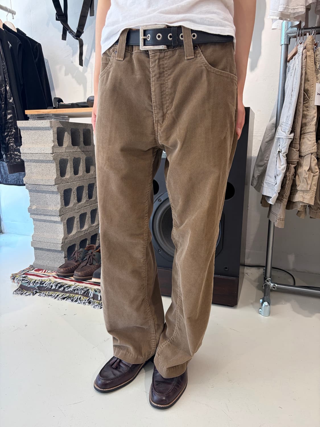 34) Levi’s 549 브라운 코듀로이 팬츠 상품이미지5