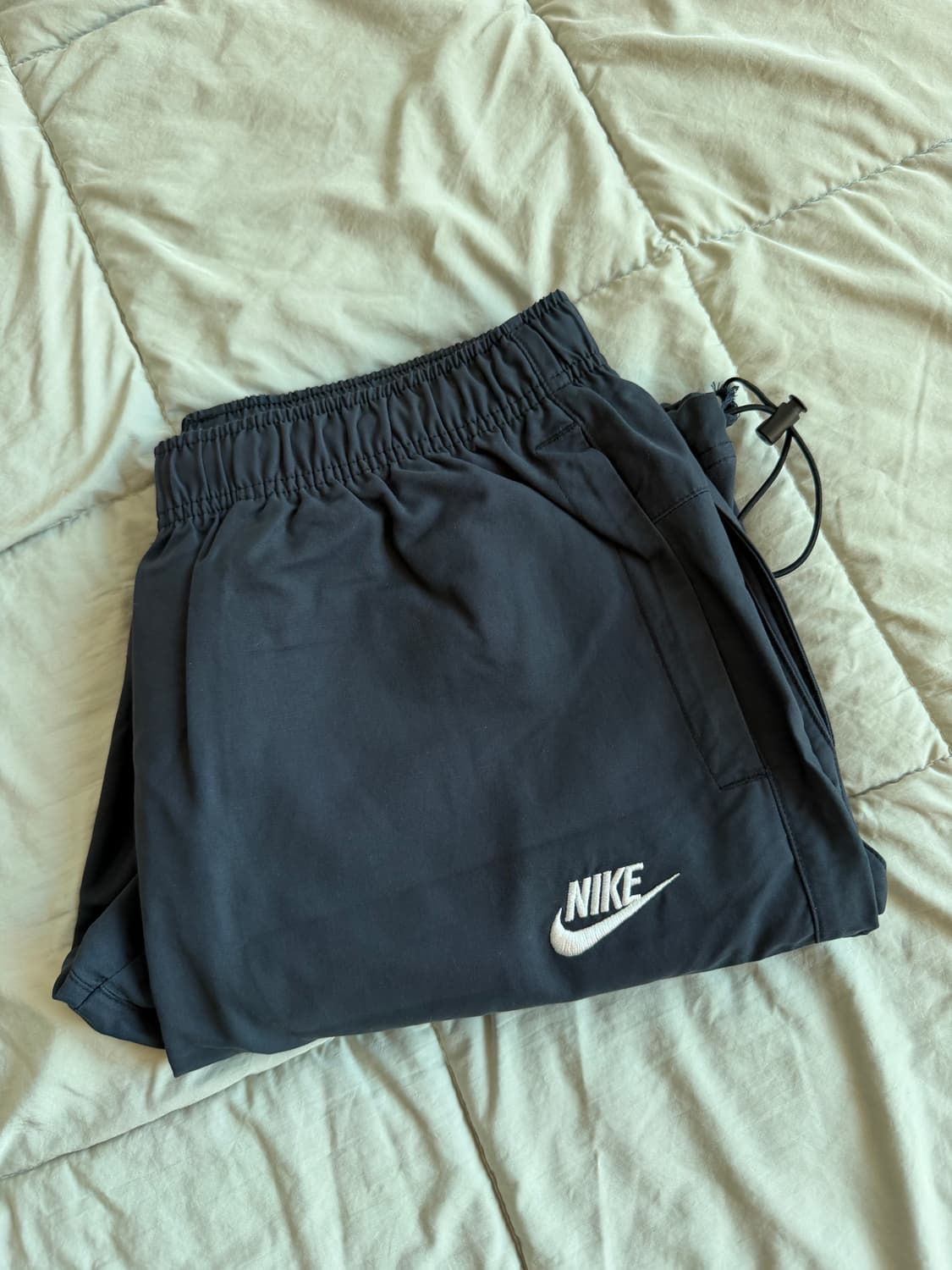 나이키 스트리트 카고 팬츠2 m 사이즈 판매합니다. 상품이미지6