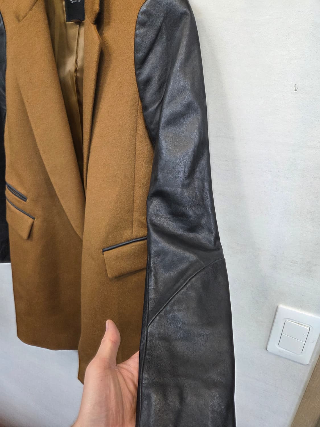 지오송지오 여성 울 레더 원버튼 배색 코트 55 상품이미지5