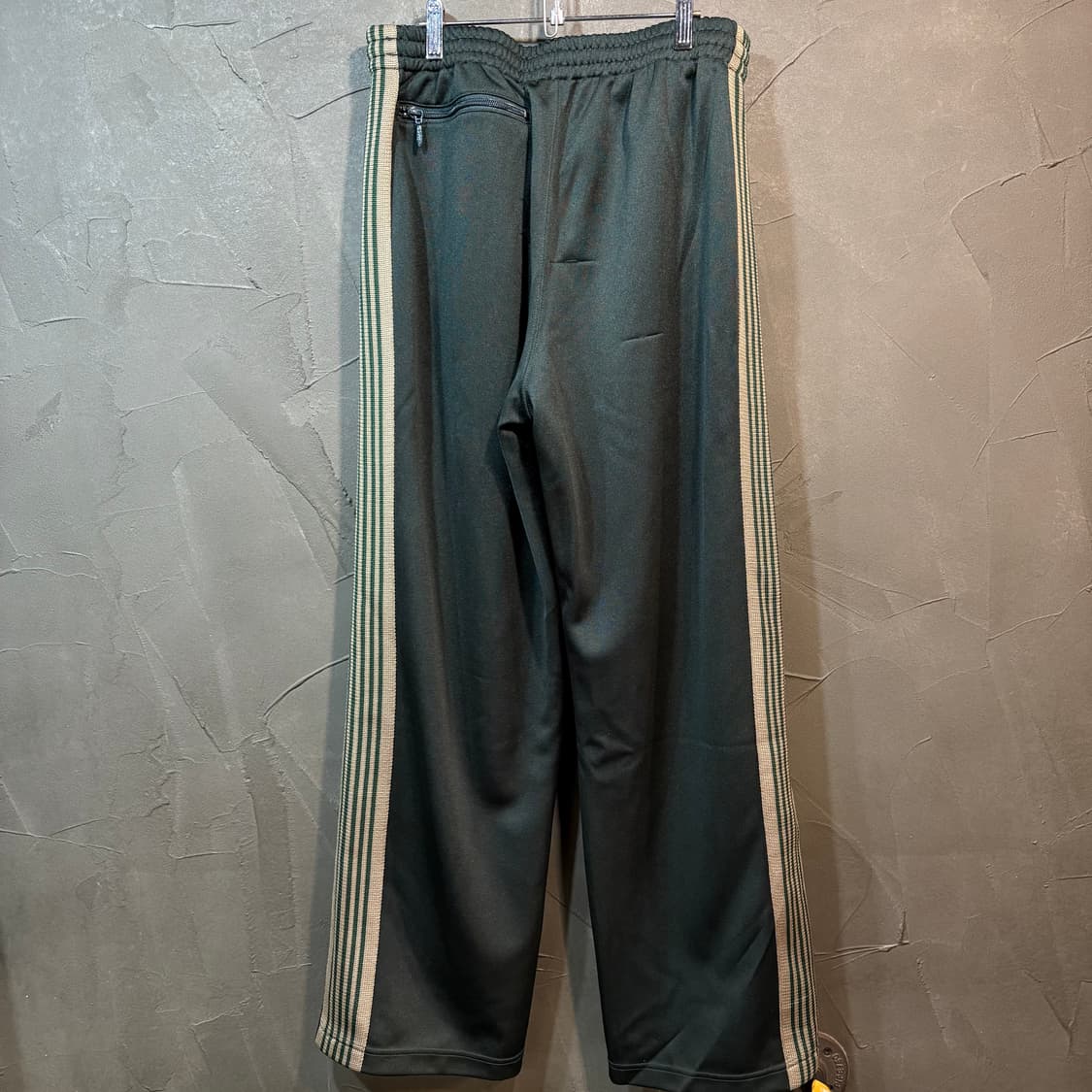 [M] Needles 니들스 다크 그린 트랙 팬츠 상품이미지4