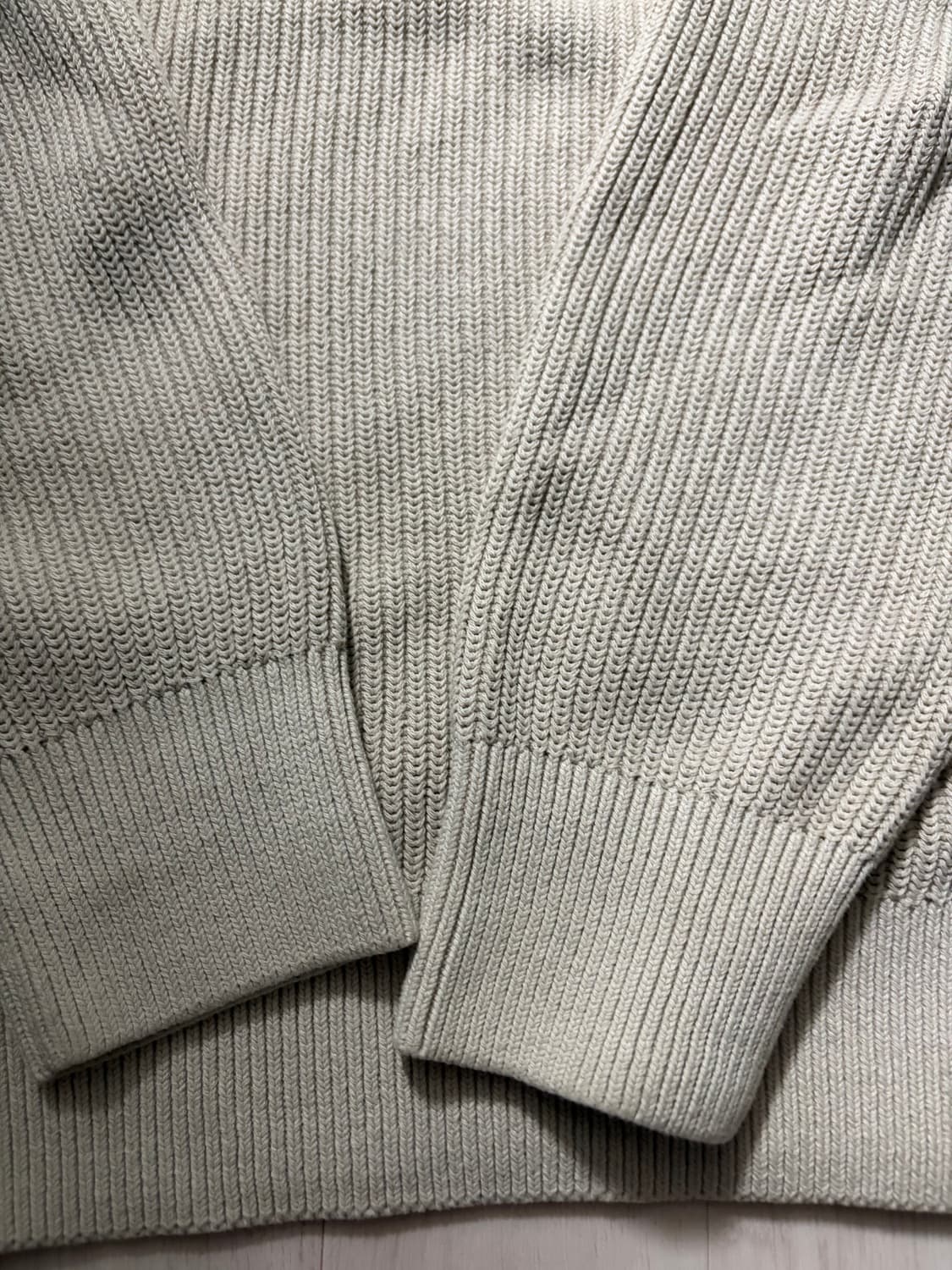 COS 스톤 워시드 니트 릴렉스핏 M사이즈 상품이미지4