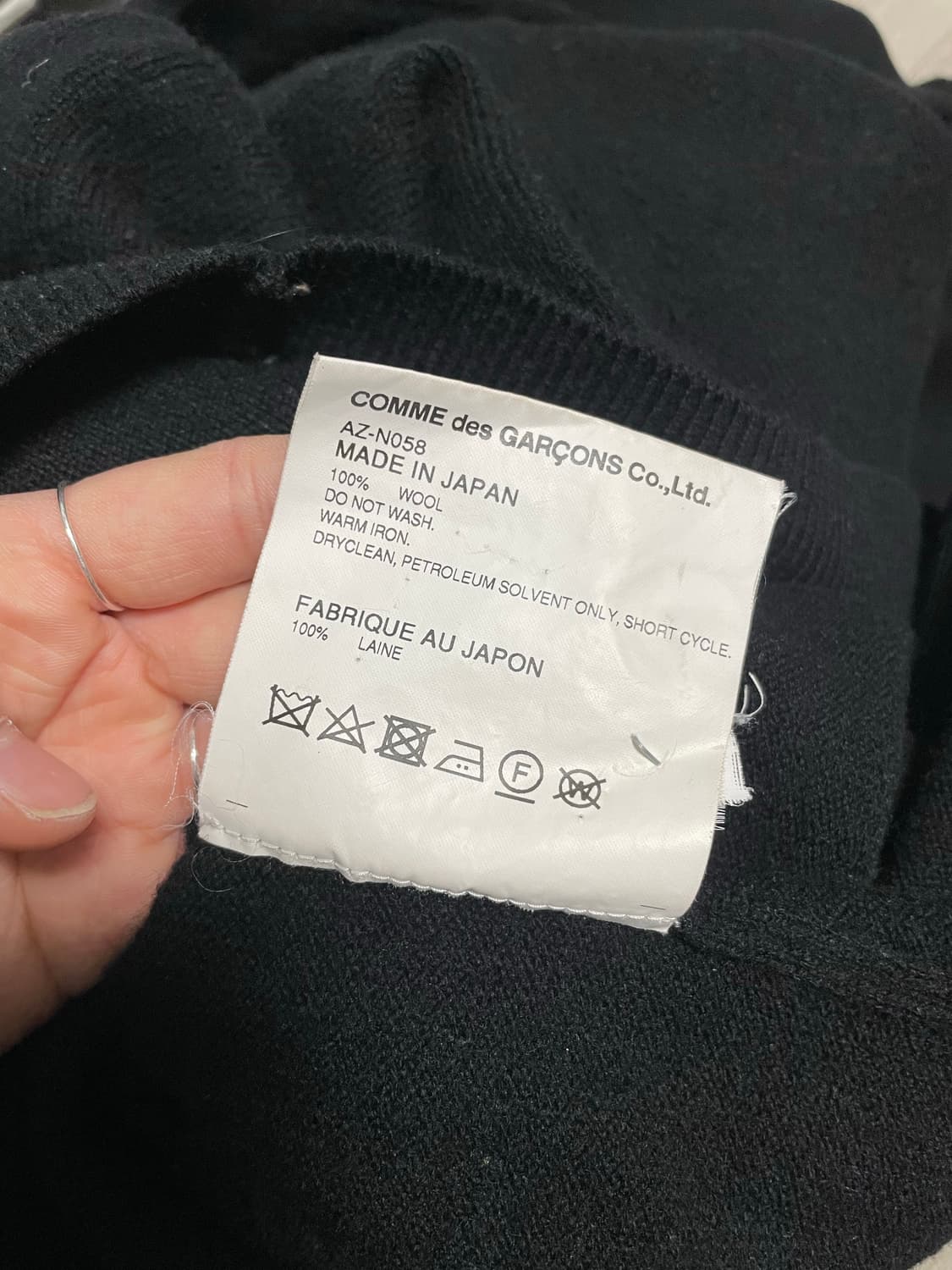 플레이 꼼데가르송 더블 하트 가디건 블랙 M 상품이미지5