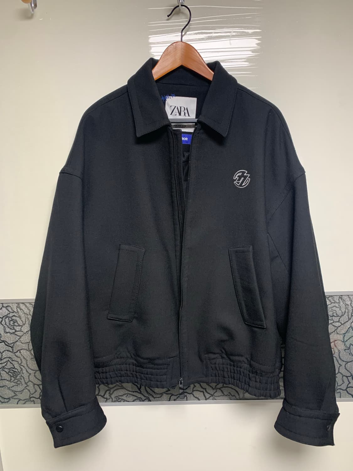 자라 X 아더에러 콜라보 오버사이즈 봄버 자켓 M 사이즈 상품이미지3