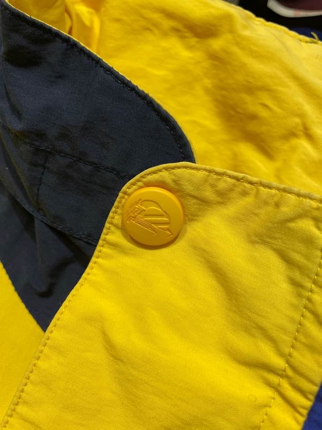 노티카 윈드브레이커 자켓 상품이미지8