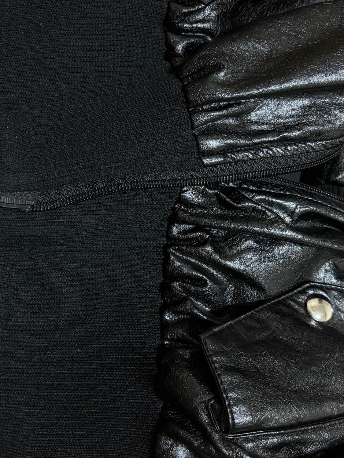 보헤미안서울 보헴서 리벳 포인트 밴딩 점퍼 레더 자켓 상품이미지6