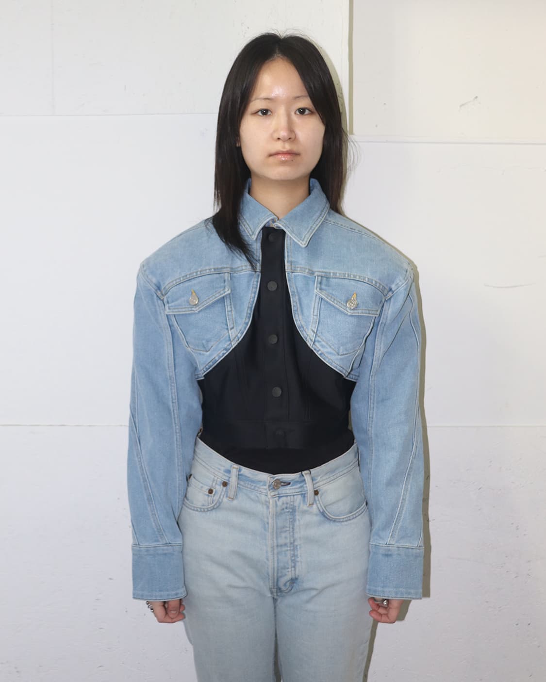 뮈글러 x H&M 23SS 디파인드 웨이스트 데님 크롭 자켓 상품이미지1