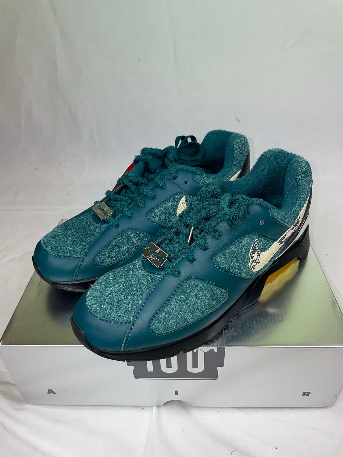 270) Nike x Apron Records Air 180 Dark A 상품이미지2
