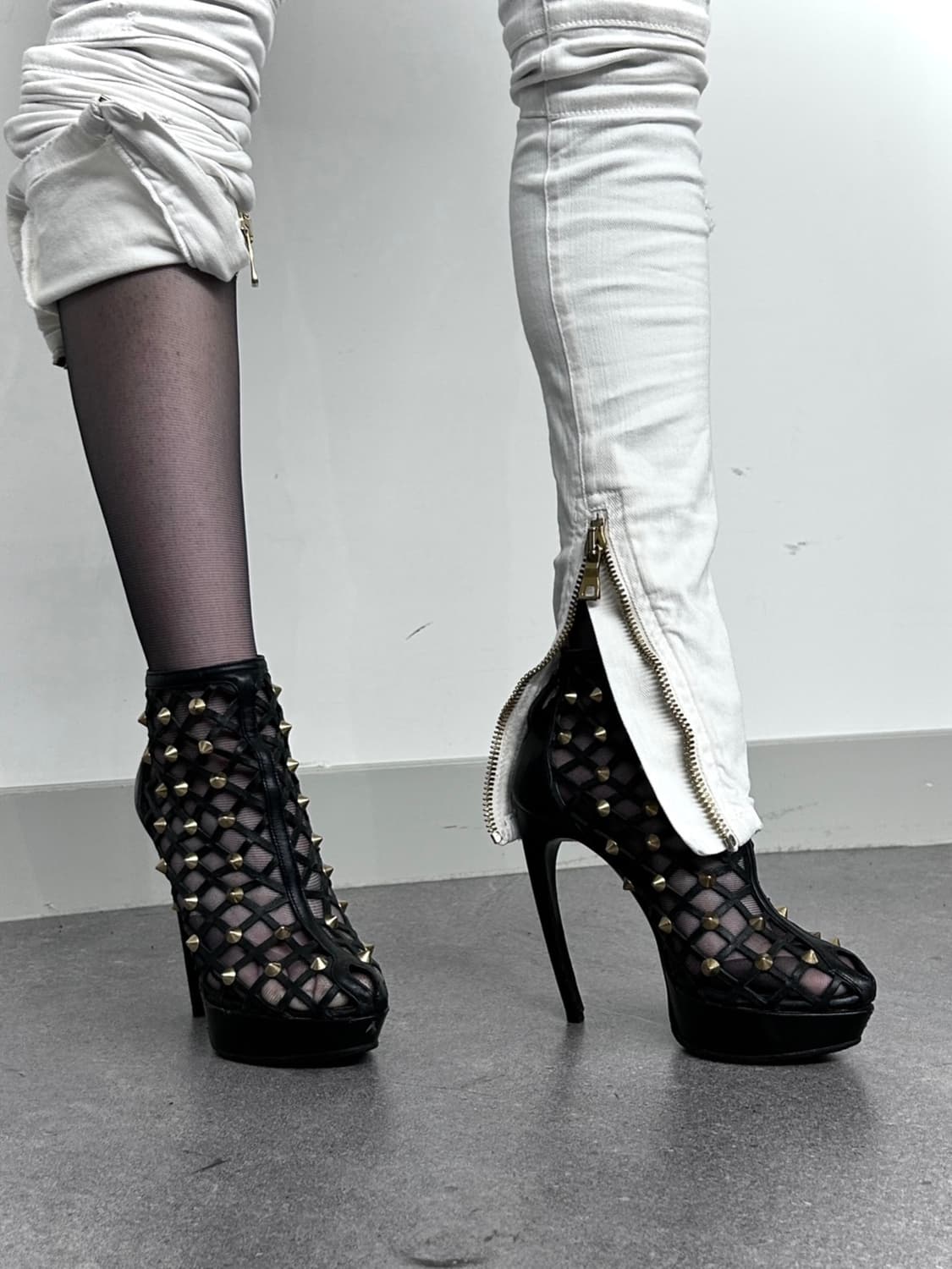 Alexander McQ Armadillo 2012 stud heel 상품이미지1