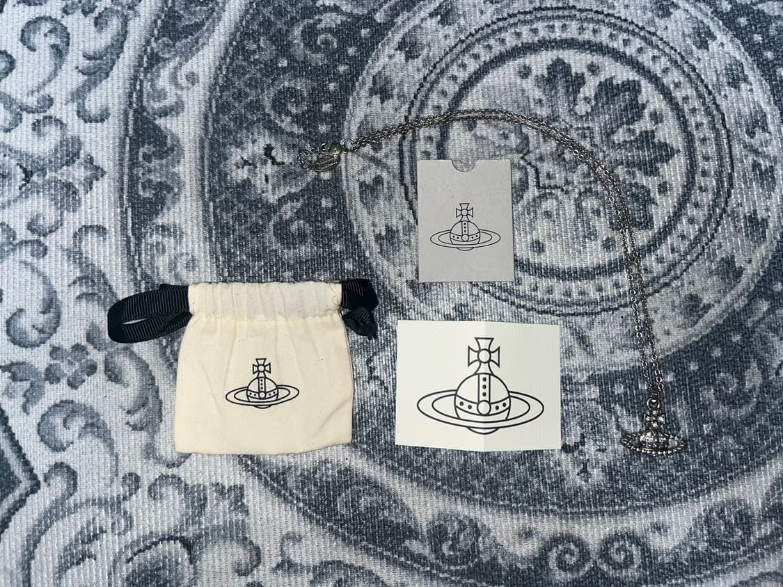 비비안웨스트우드 목걸이  상품이미지1