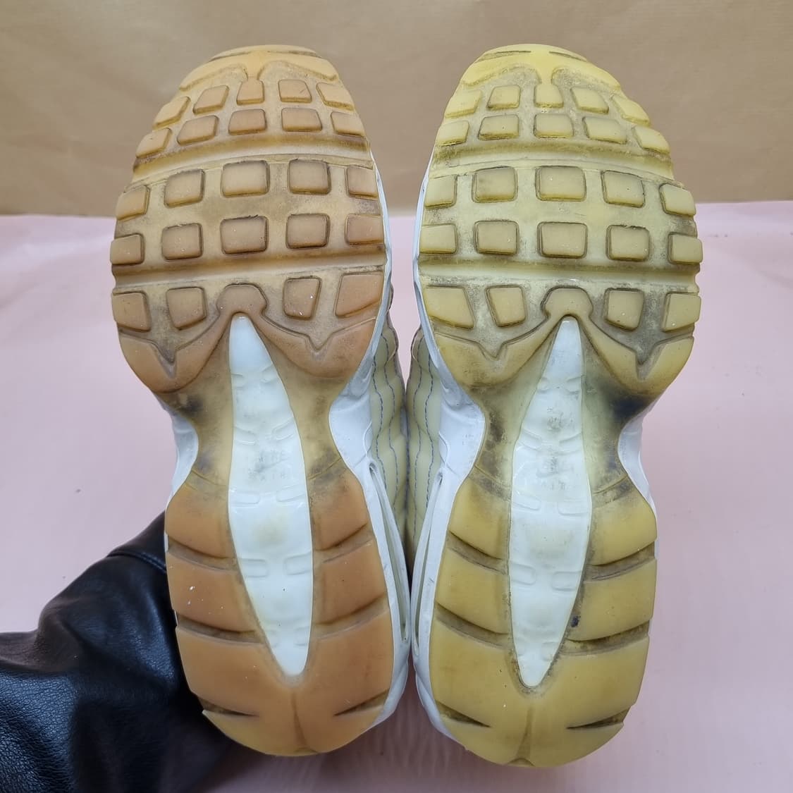 나이키 에어맥스95 여성운동화240  상품이미지3