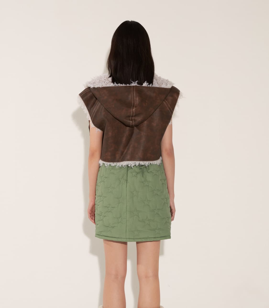 솔티페블 무스탕 후디 베스트 - 브라운  상품이미지4