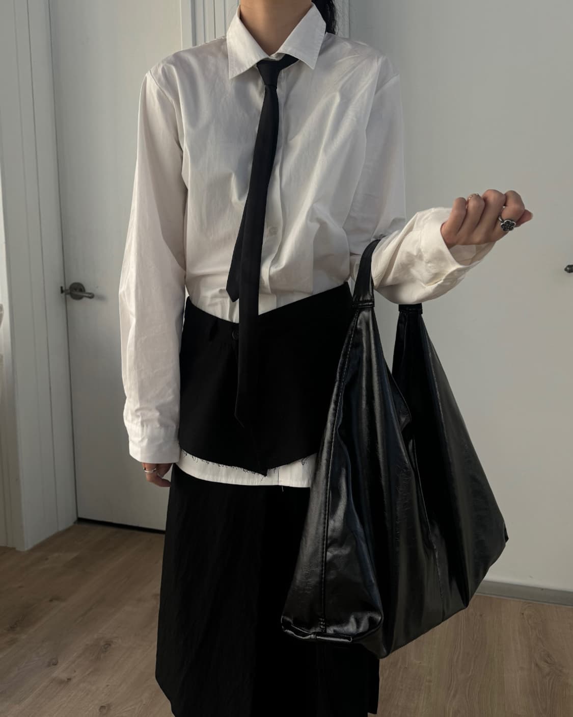 레더 숄더백 상품이미지2