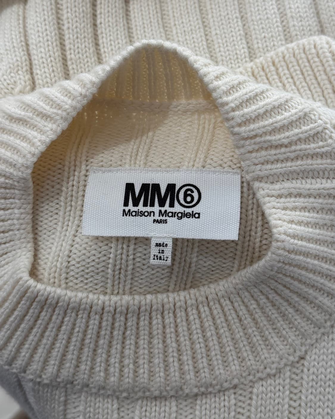 mm6 아이보리 백 오픈 립 니트 탑 상품이미지7
