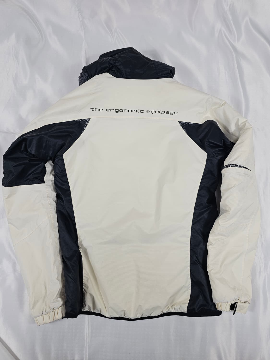 몬츄라네비스 상품이미지9