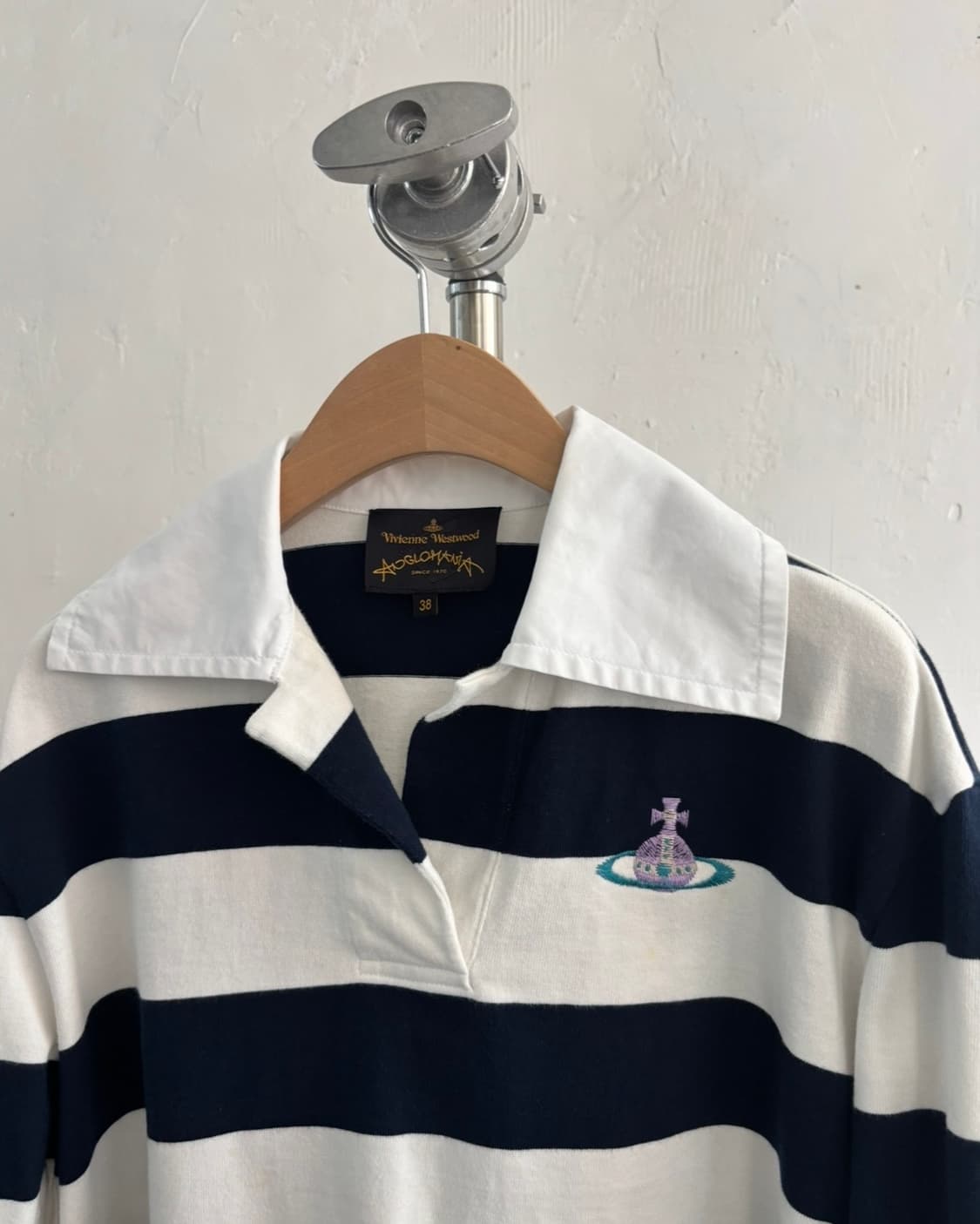 Vivienne Westwood 비비안웨스트우드 로고 단가라 크롭 맨투맨 상품이미지2