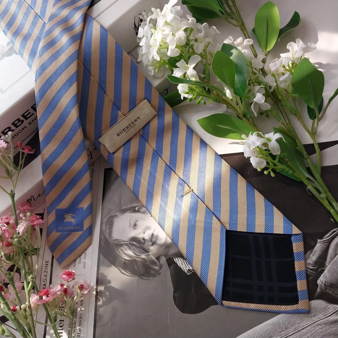 버버리 넥타이 베이지 블루 스트라이프 8.9cm A+등급 K2144 상품이미지6