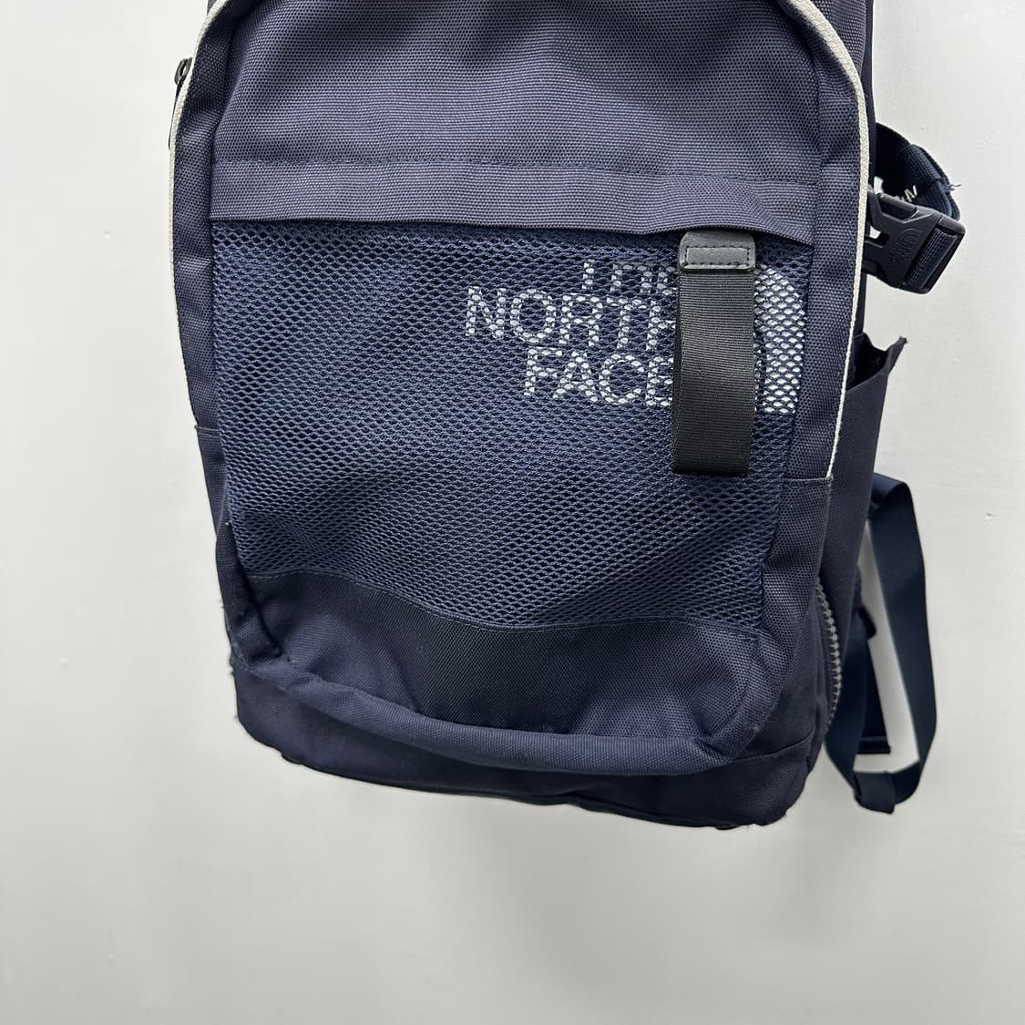 노스페이스 빈티지 볼트 백팩 27L 상품이미지3