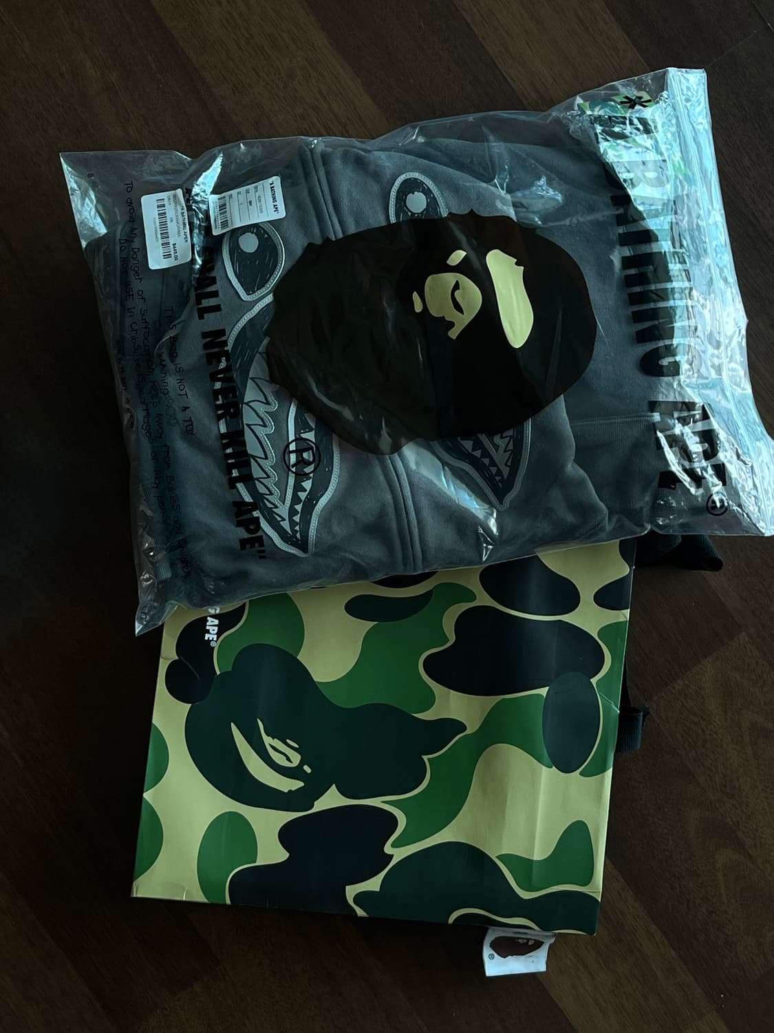 BAPE Hand Drawn Face Relaxed Fit Shark 상품이미지8