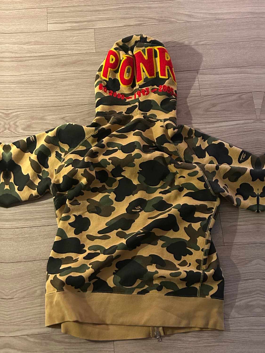 베이프 샤크후드 L (교신 O) 상품이미지3