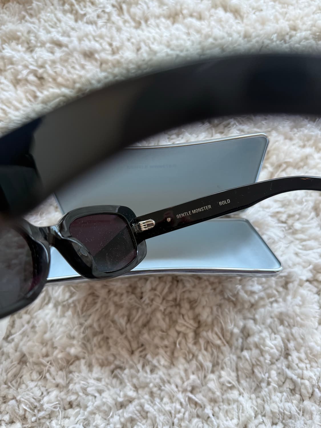 젠틀몬스터 블랙 선글라스 상품이미지3