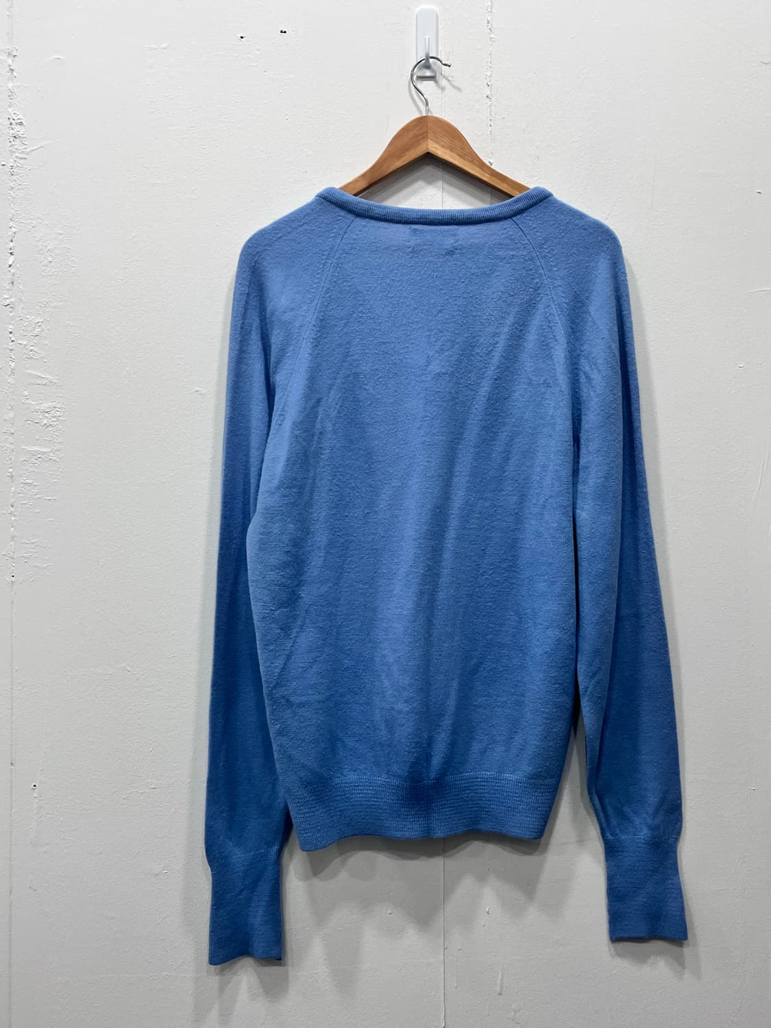 USA 크리스찬디올 베이비블루 브이넥 니트 100-105 상품이미지3