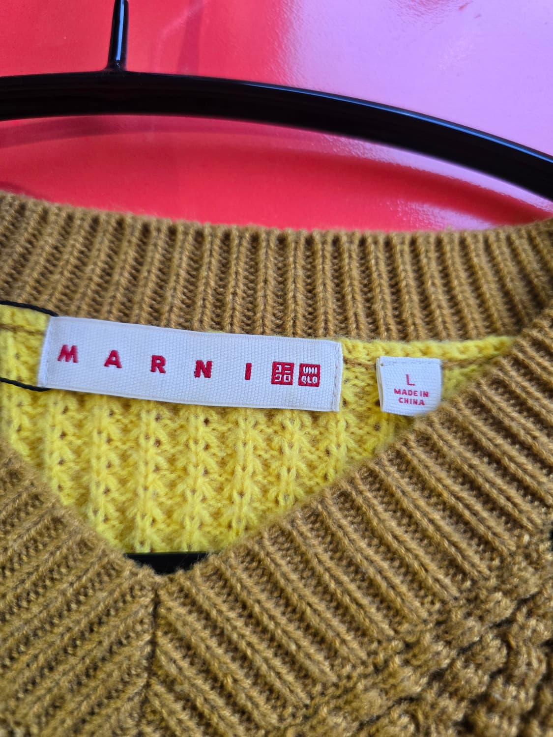 마르니 유니클로 V넥 니트 브라운 옐로우 상품이미지8