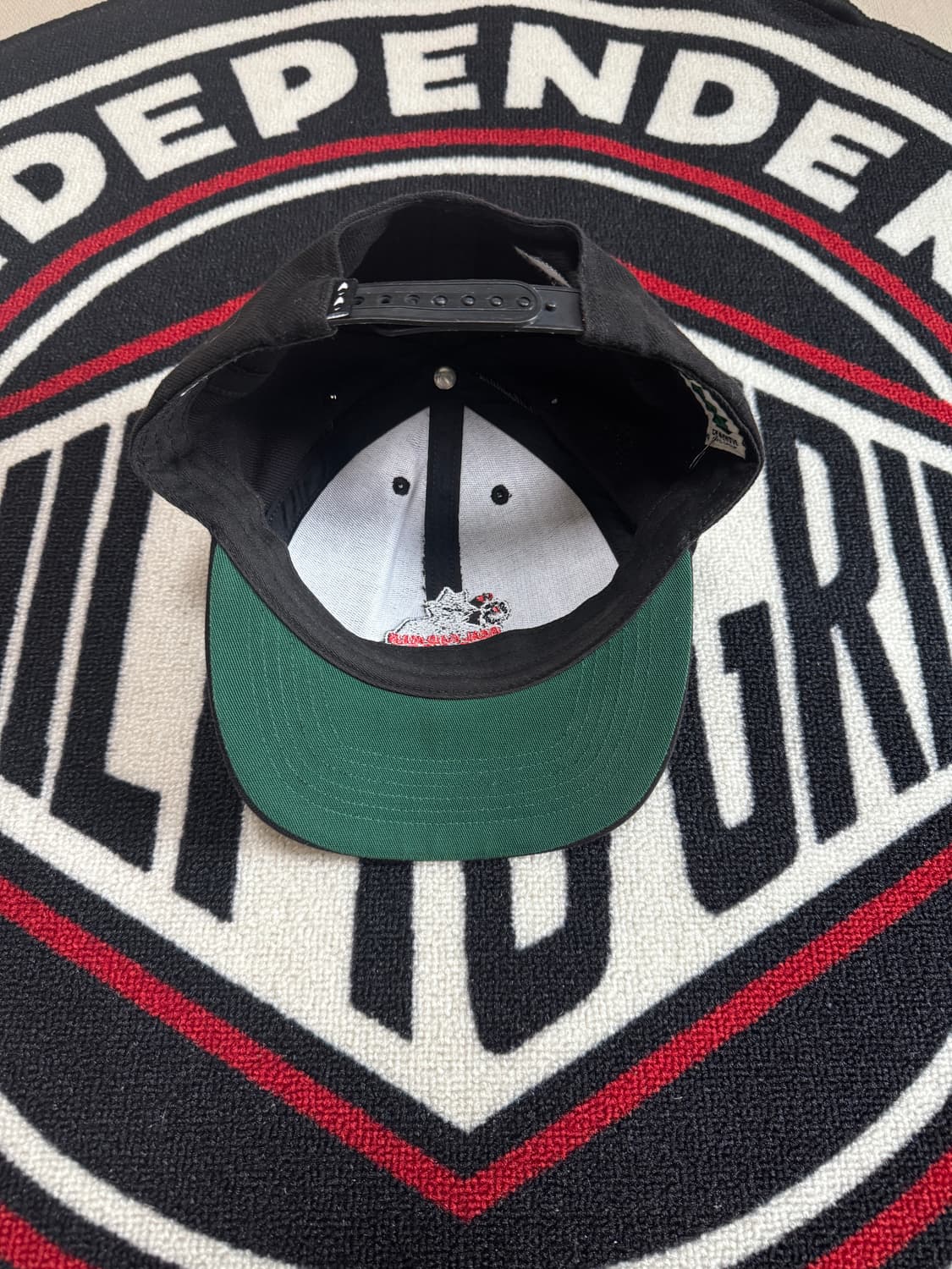 리얼 베드 맨 레고드 스냅백 햇 블랙 메이드 인 유에스 에이 상품이미지5