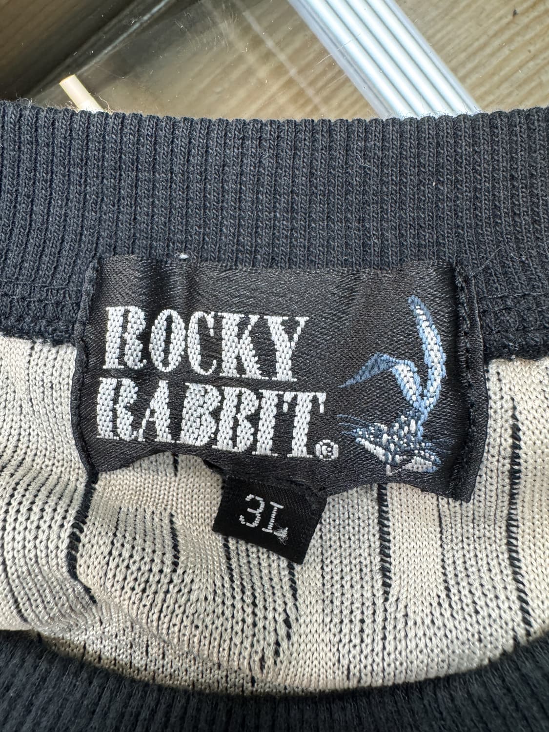 록키래빗 펑키 오버 프린티드 니트 상품이미지5