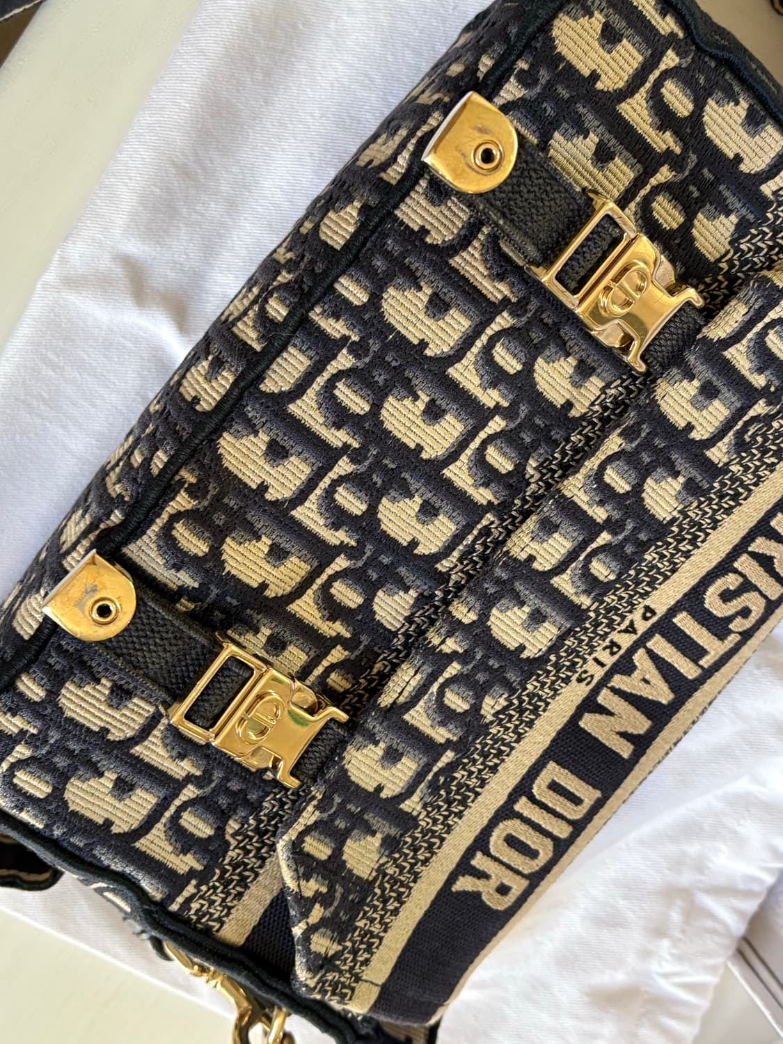 디올 캠프백 스몰 정품 상품이미지4