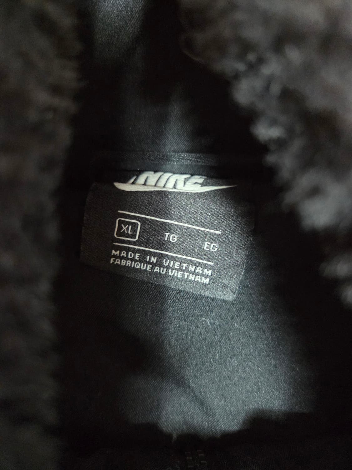 나이키 빅 스우시 블랙 퍼 자켓 xl 상품이미지3