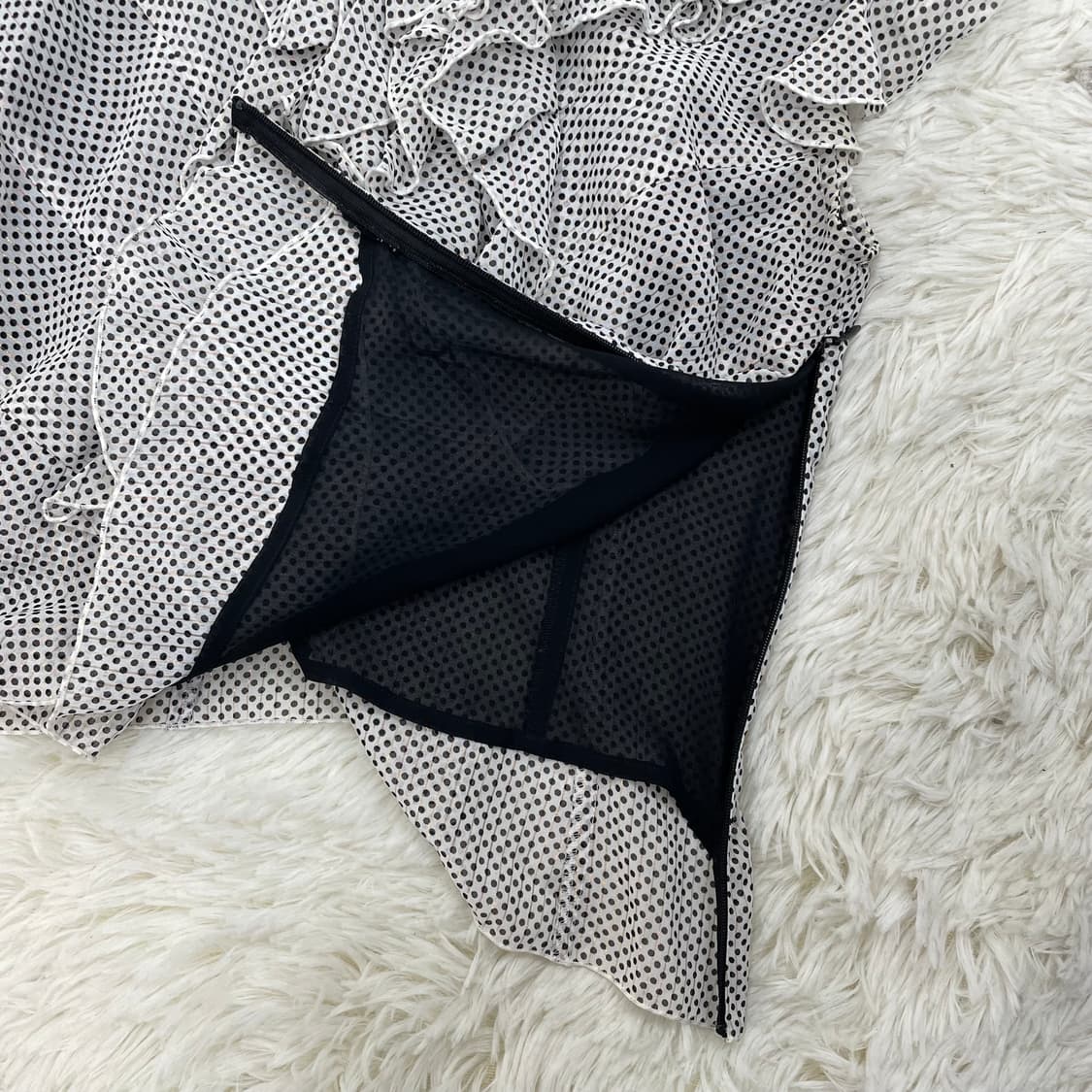 빈티지 도트 금사 디테일 러플 슬리브리스 상품이미지5