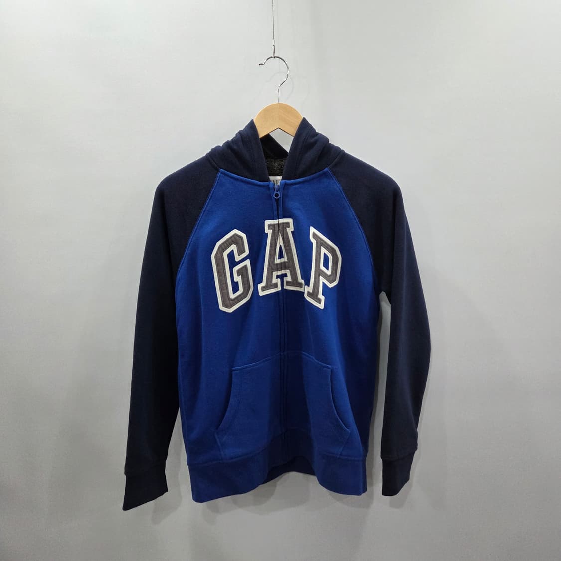 갭 키즈 스펠로고 레글런 플리스 후드집업 XXL/14 상품이미지1