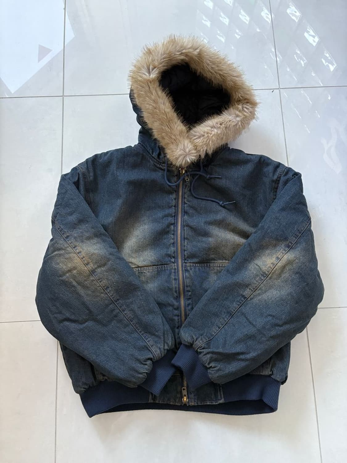 FAKE FUR ZIP UP HOODIE 투웨이 인조 모피 지퍼 후드티 상품이미지3