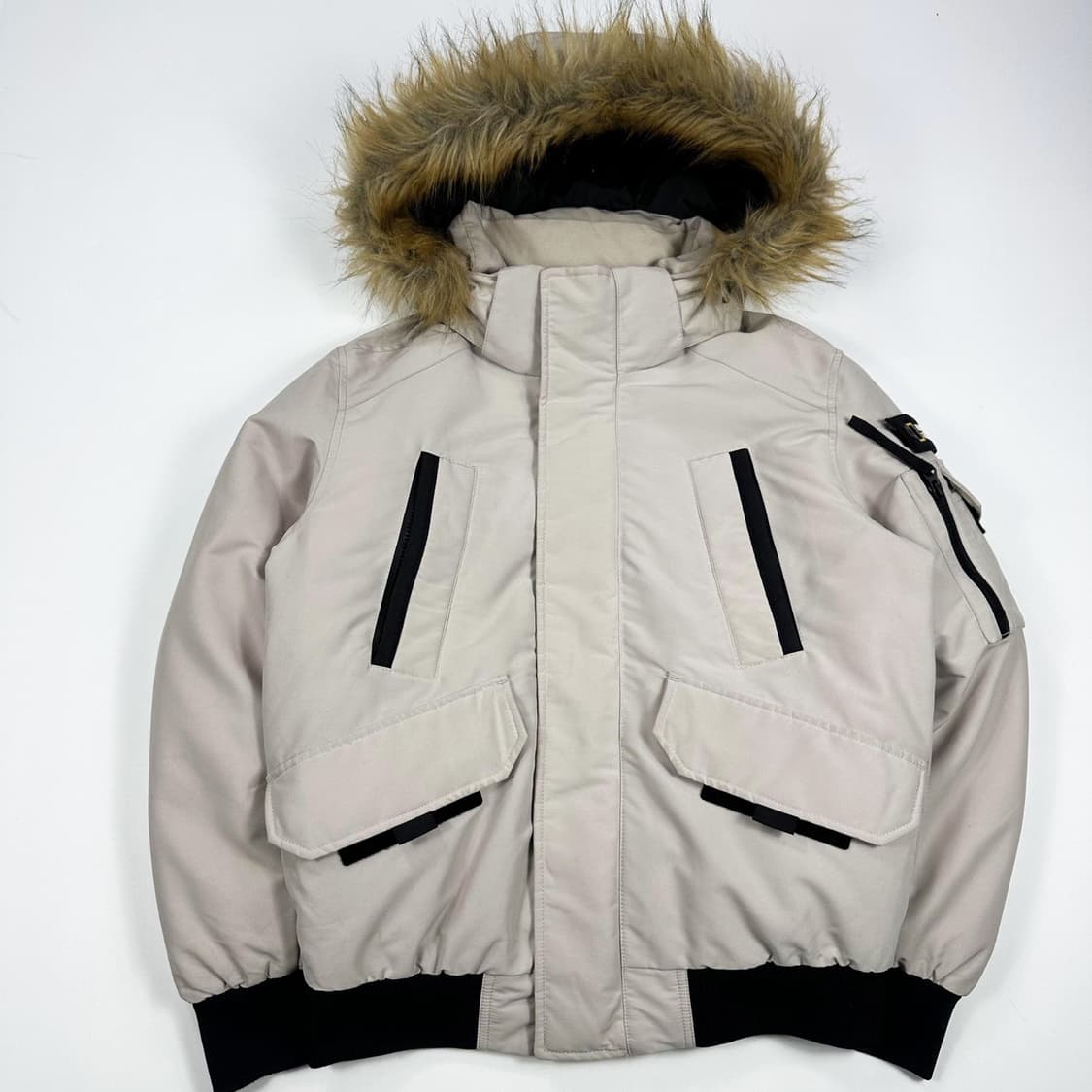 내셔널지오그래픽 와펜 베이지 숏패딩 점퍼 (M 여성추천) 상품이미지2