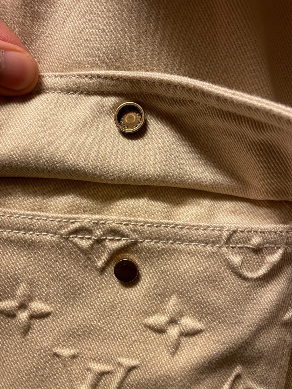 루이비통 데님자켓 팝니다 60사이즈 상품이미지4