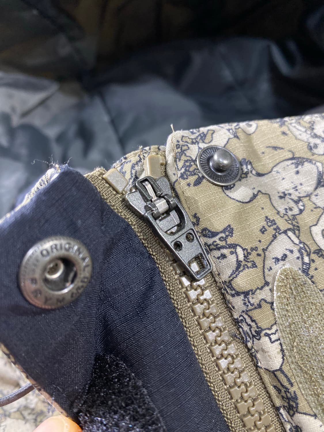 [L] Salomon 살로몬 립스탑 나일론 카모플라쥬 윈드자켓 상품이미지4