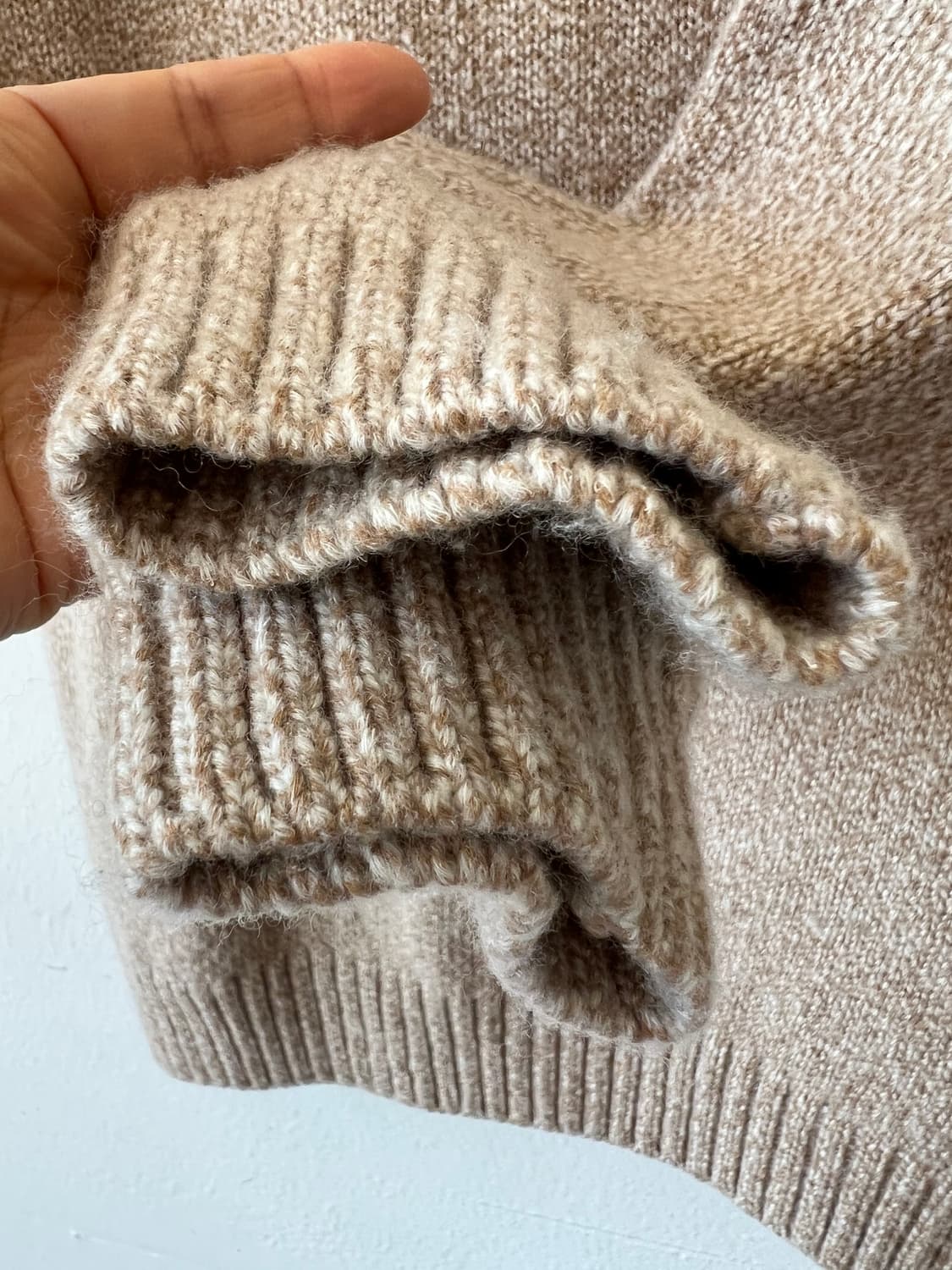 마시모두띠 남성보카시베이지 니트티셔츠 라운드니트 상품이미지4