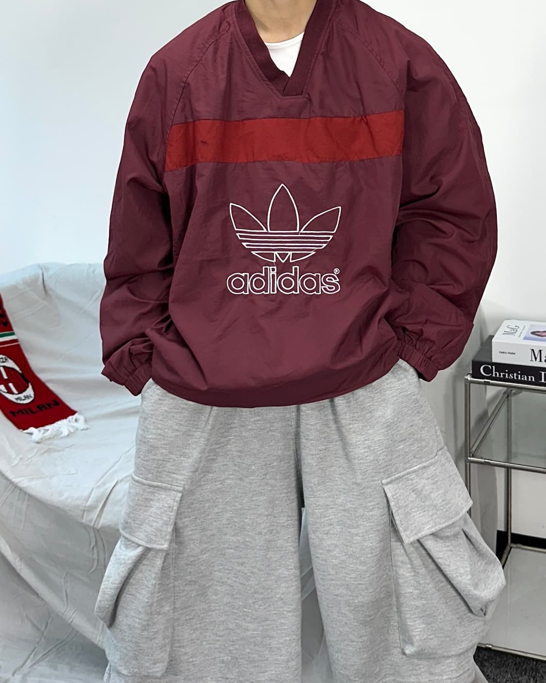 아디다스 빅로고 버건디 웜업 상품이미지1