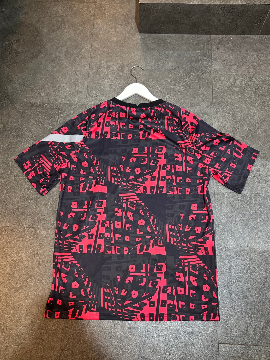 나이키 리버풀 프리매치 유니폼 L사이즈 상품이미지3