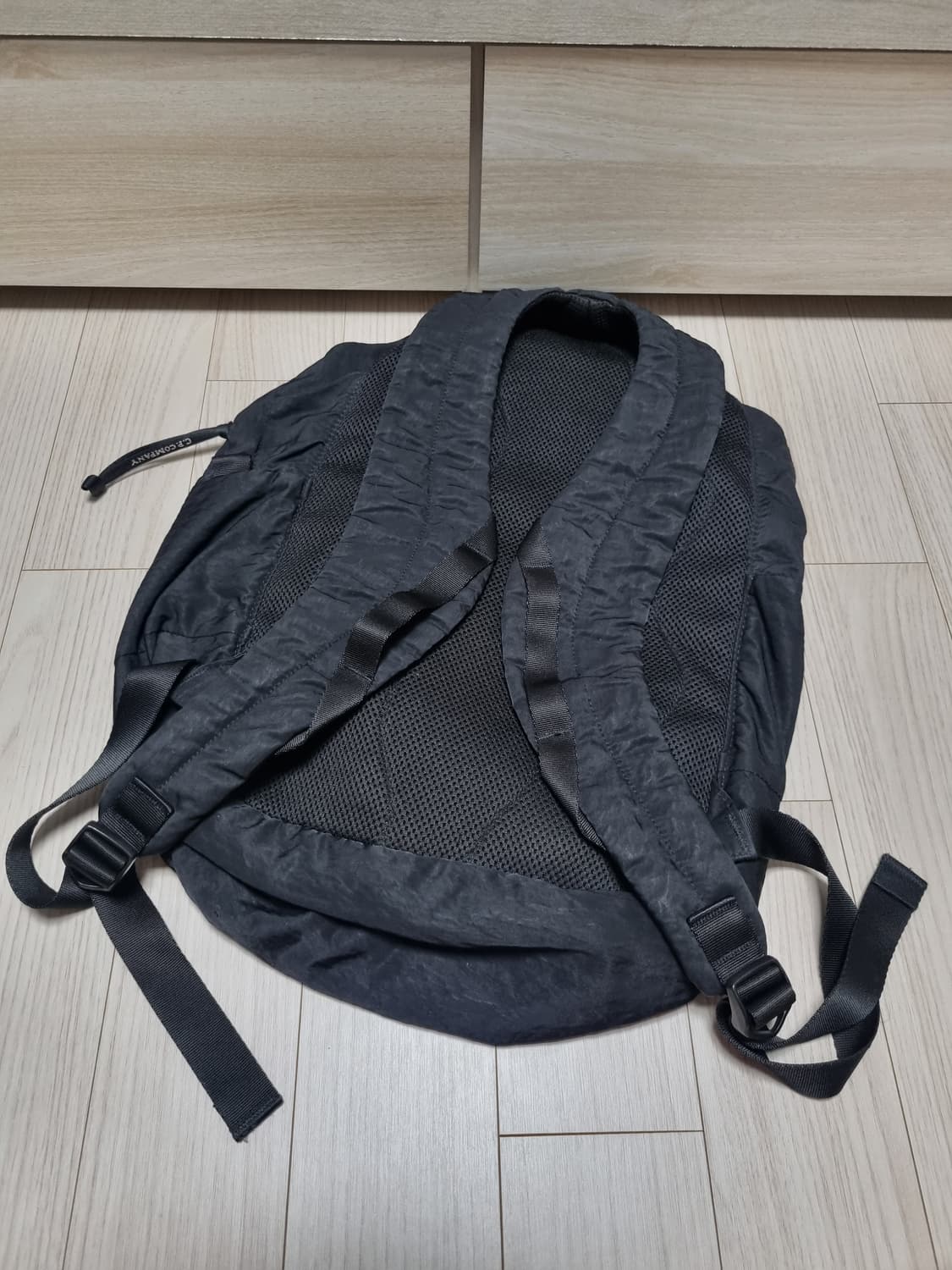 cp컴퍼니 백팩 상품이미지2