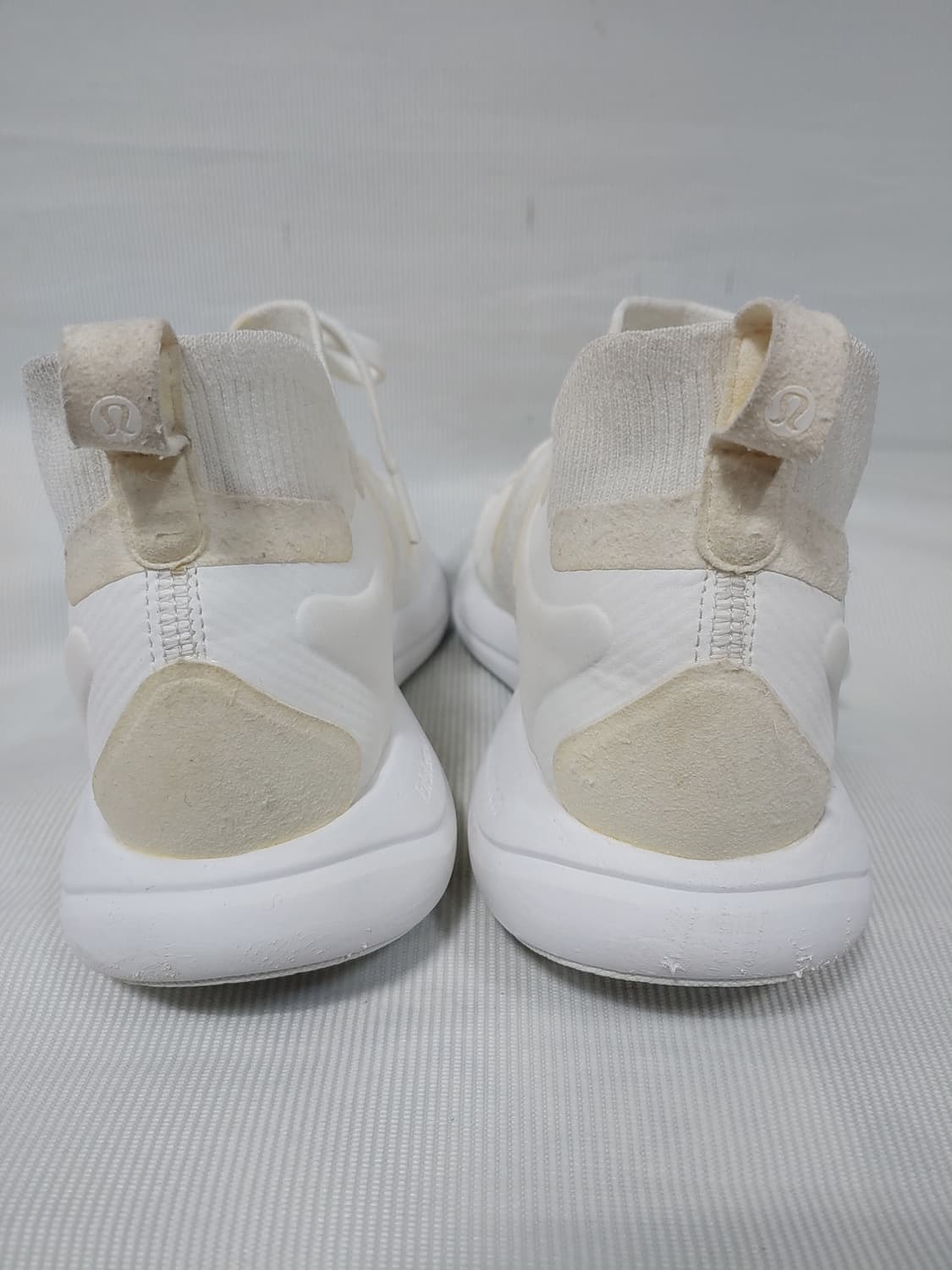 룰루레몬 차지필 미드 2 트레이닝화 여성 240 상품이미지4