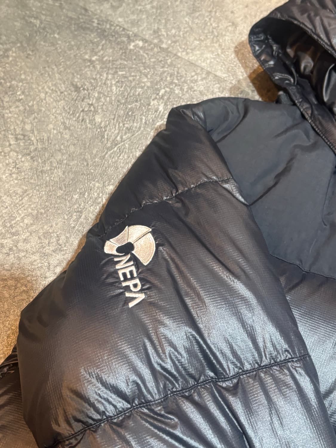 NEPA 네파 여성 구스다운 패딩 블랙 85 상품이미지5