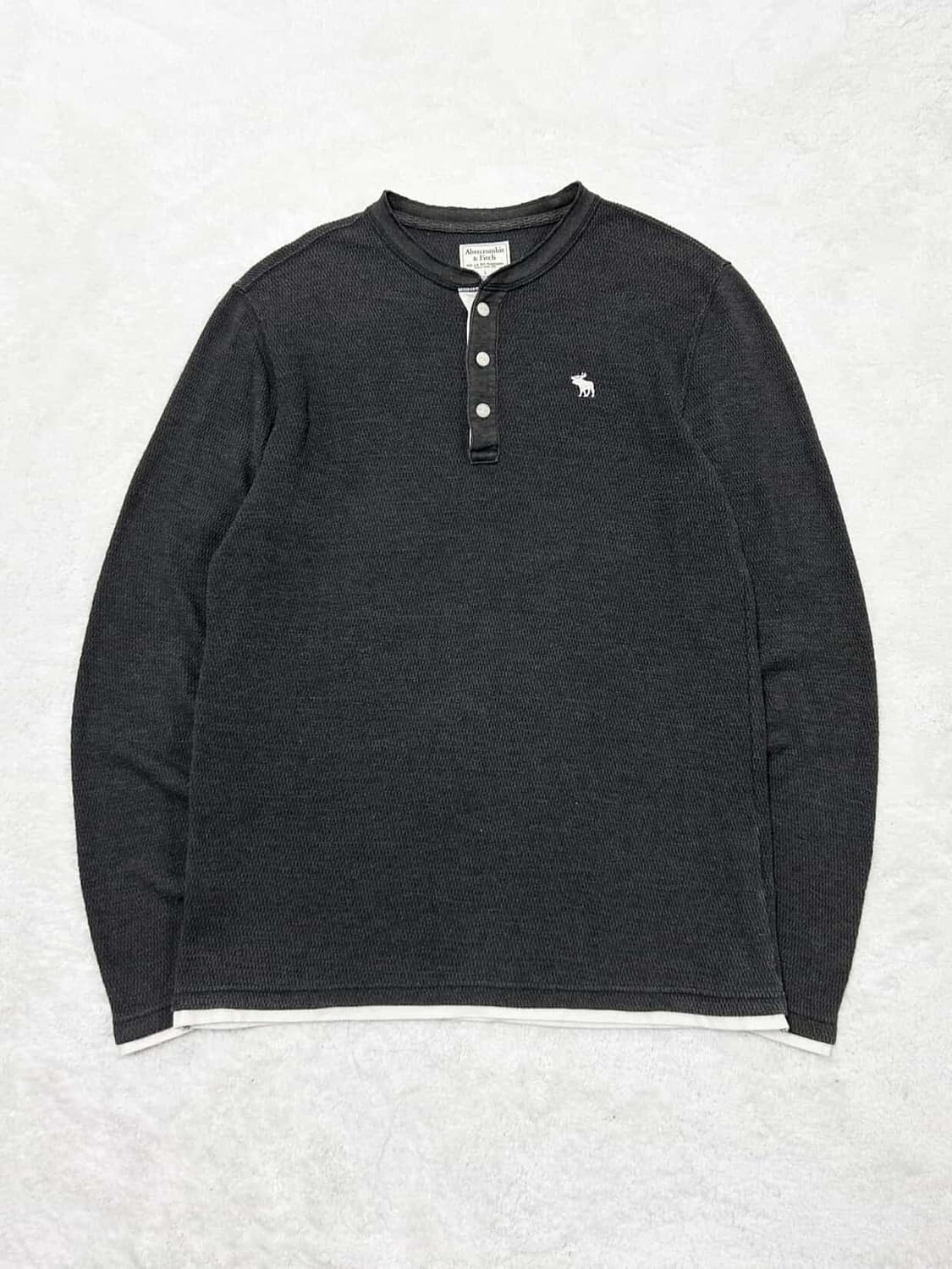 아베크롬비 순록 차콜 반버튼 롱슬리브 상품이미지5